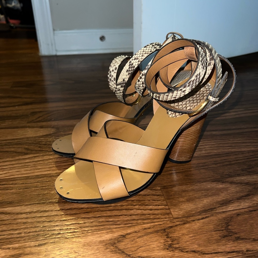 GUCCI Tan Snake Skin Strappy Heels